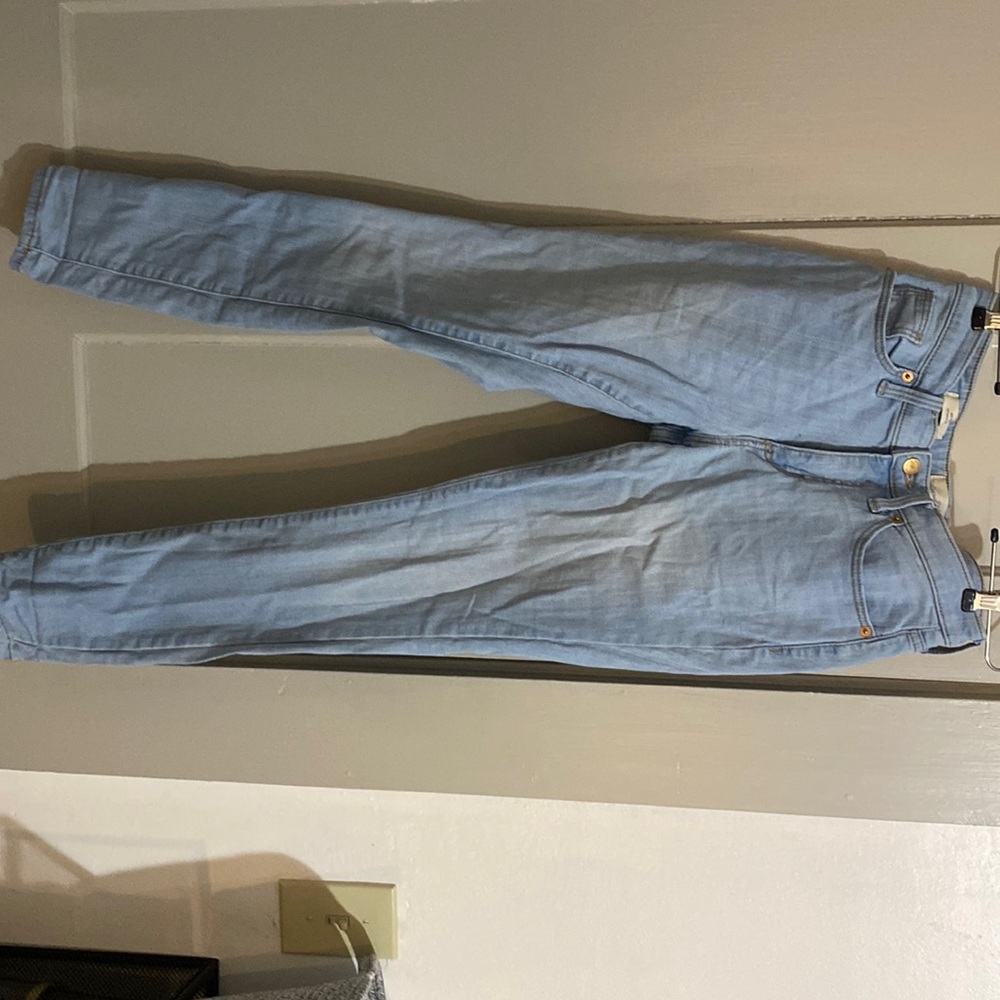 Light Wash Skinny Jean Sz 6/28R